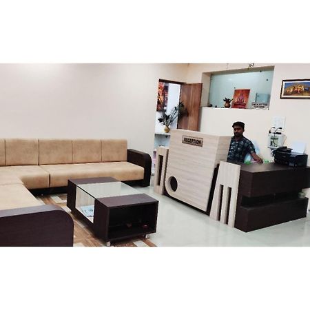 Hotel Pragati, Chanderi, Mp Dış mekan fotoğraf
