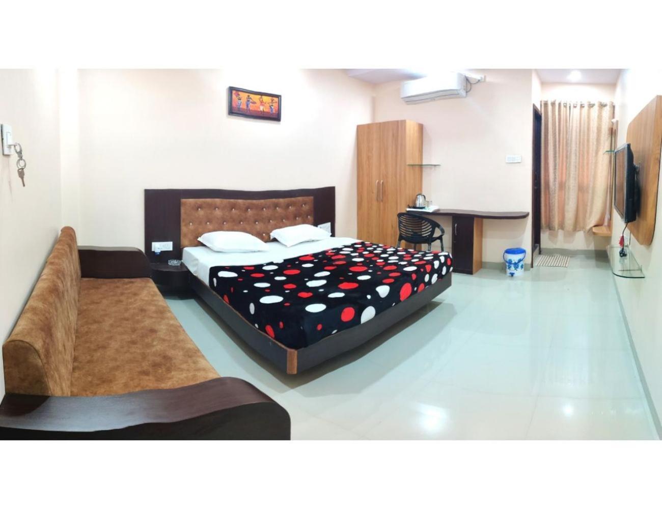 Hotel Pragati, Chanderi, Mp Dış mekan fotoğraf