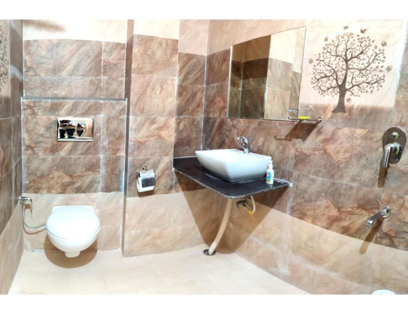 Hotel Pragati, Chanderi, Mp Dış mekan fotoğraf